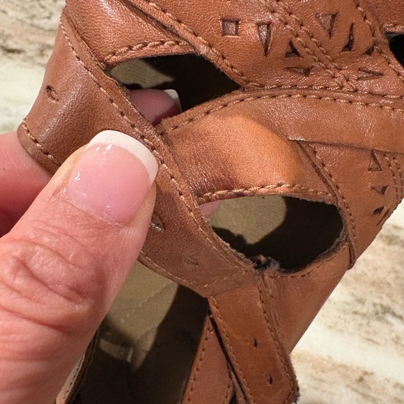 CLARK’S Tan Ashland Spin Q Slip-On Mary Jane Loafer Flat Leather Comfort Shoes - Picture 9 of 10